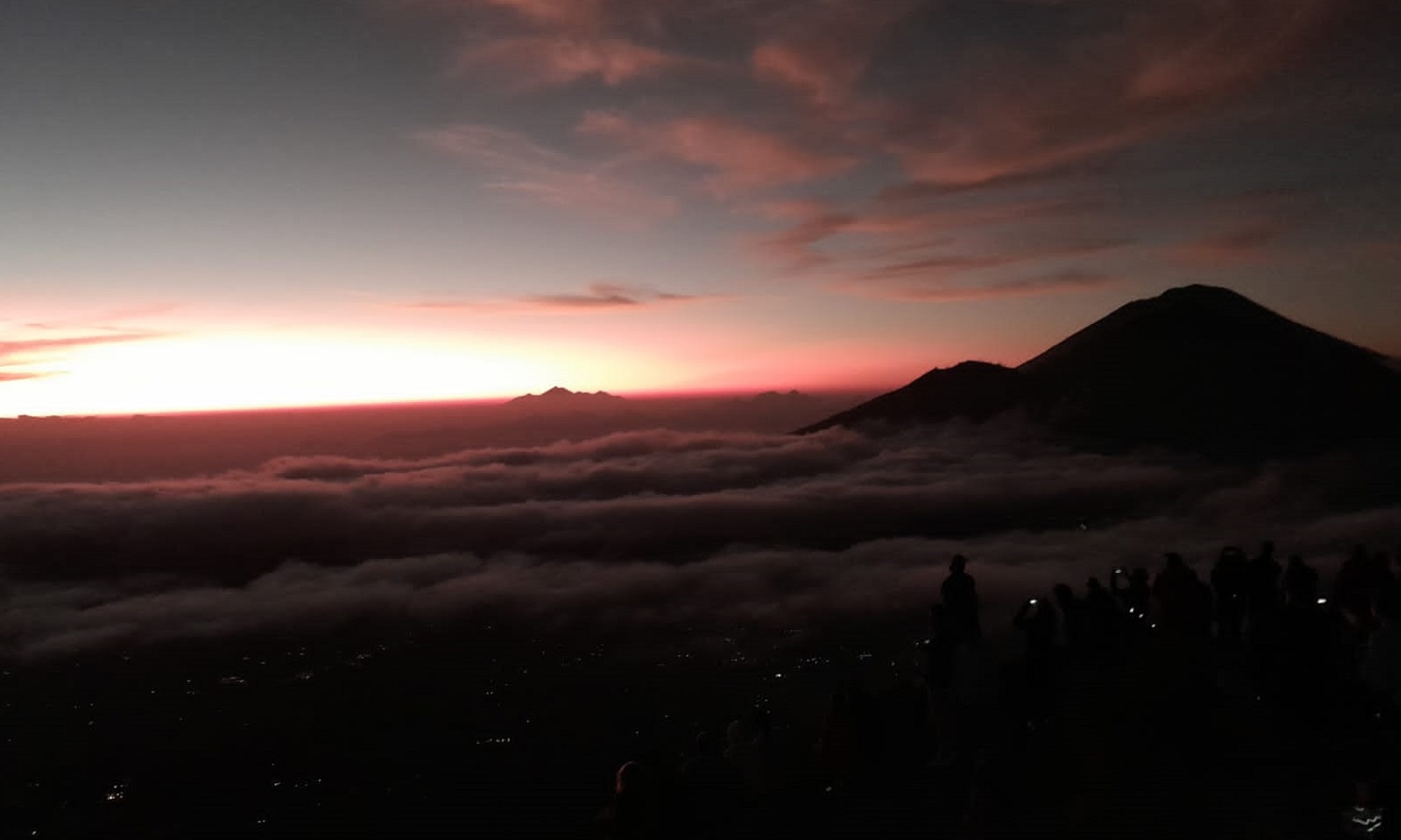 sunrise-mount-batur-trekking-1