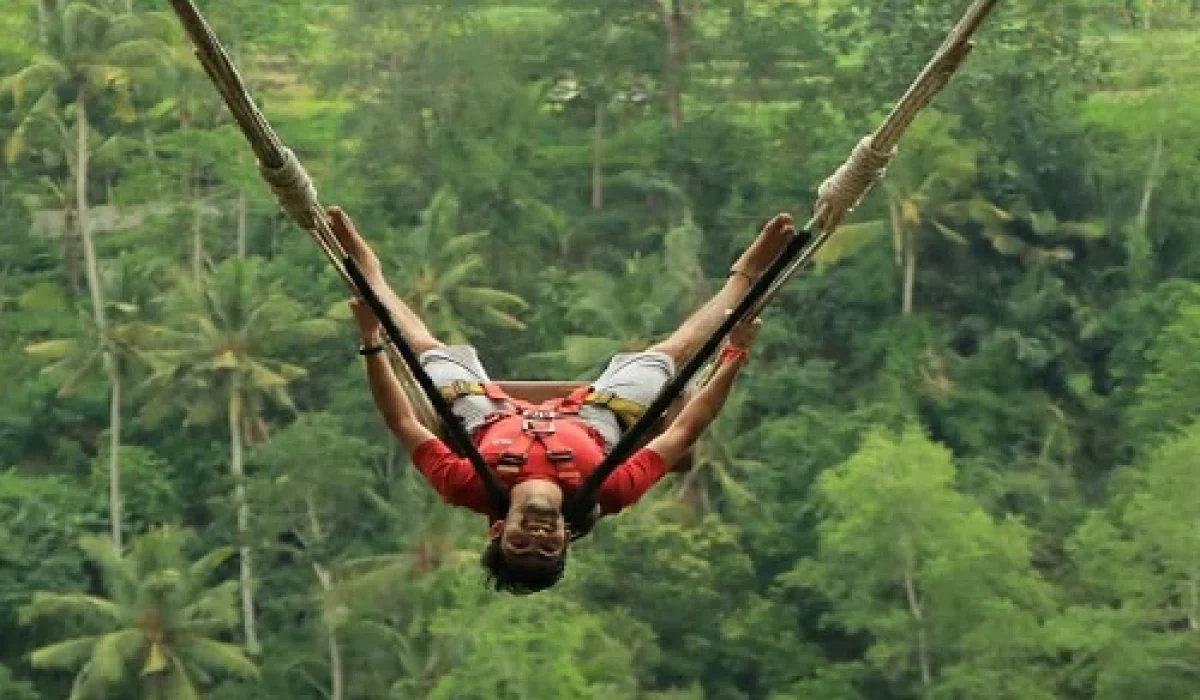 bali-swing-adrenaline