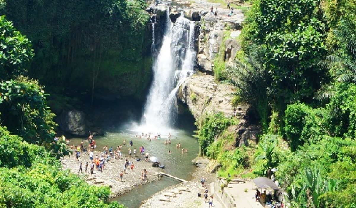 bali-tegenungan-waterfalls-bali-golden-tour