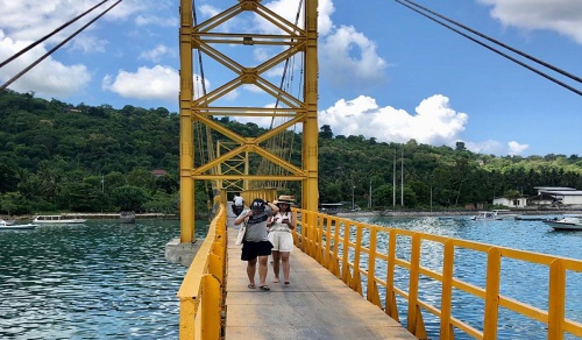lembongan-yellow-bridge