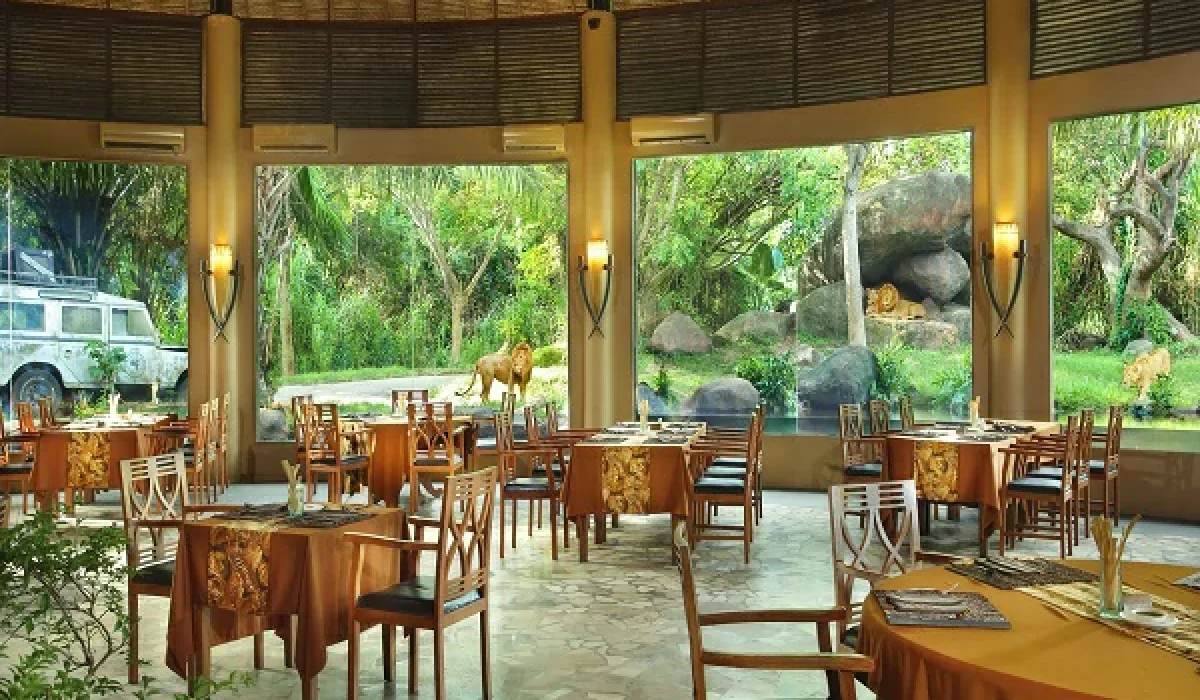 tsavo-lion-restaurant